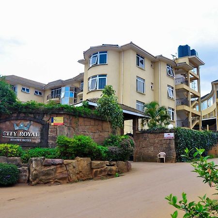 City Royal Resort Hotel Kyambogo  Ngoại thất bức ảnh